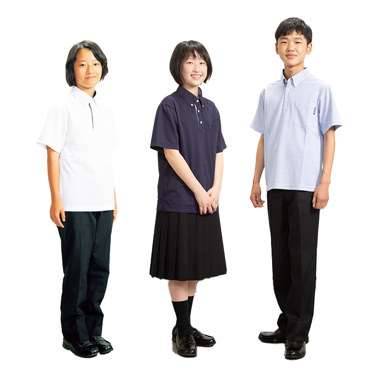 近大豊岡中学校制服（夏）　2024年
夏服（ポロシャツ）の男女生徒写真